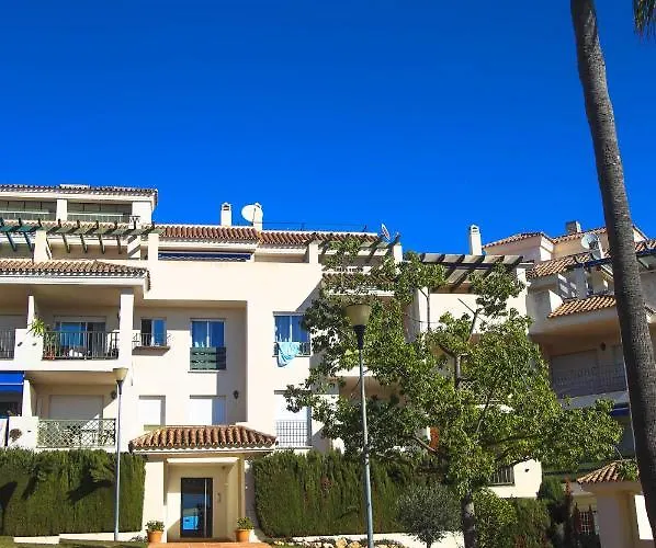 Daire - 2br, 2bth Near Puerto Banus *
