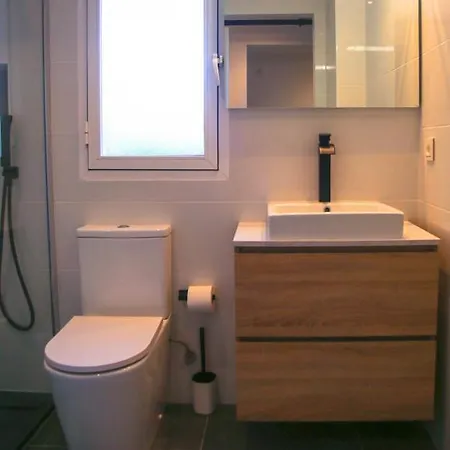 - 2br, 2bth Near Puerto Banus 아파트