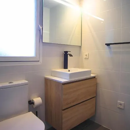 - 2br, 2bth Near Puerto Banus 아파트
