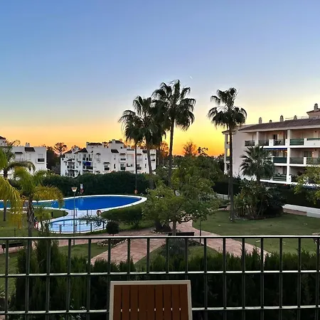 Apartament Marbella Home Rentals - 2Br, 2Bth Apartment Near Puerto Banus *