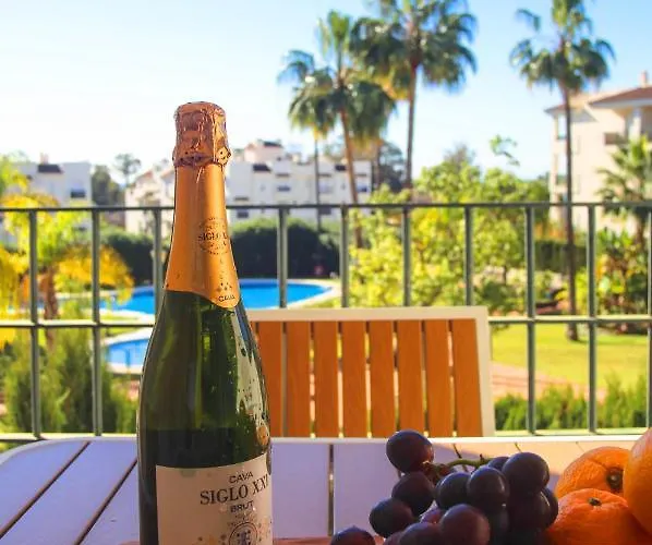 Marbella Home Rentals - 2Br, 2Bth Apartment Near Puerto Banus Apartament *