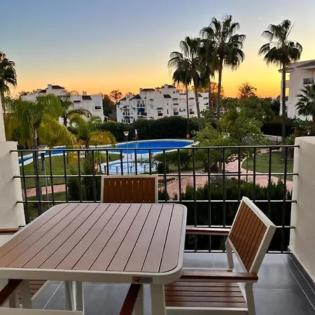 - 2br, 2bth Near Puerto Banús Marbella